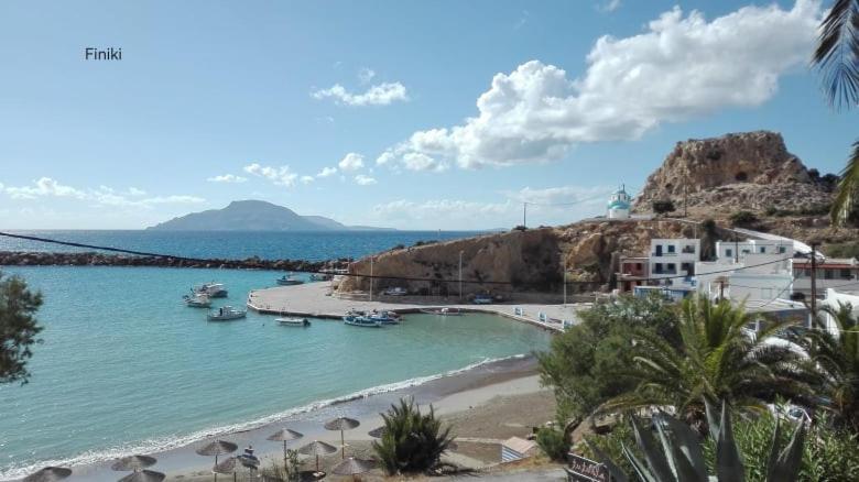 Arkasa Karpathos Seafront Paradisos Foinikion ภายนอก รูปภาพ